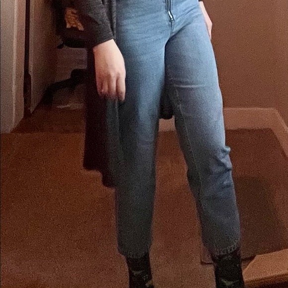 FOREVER 21 Zip Front Jeans - Picture 3 of 4